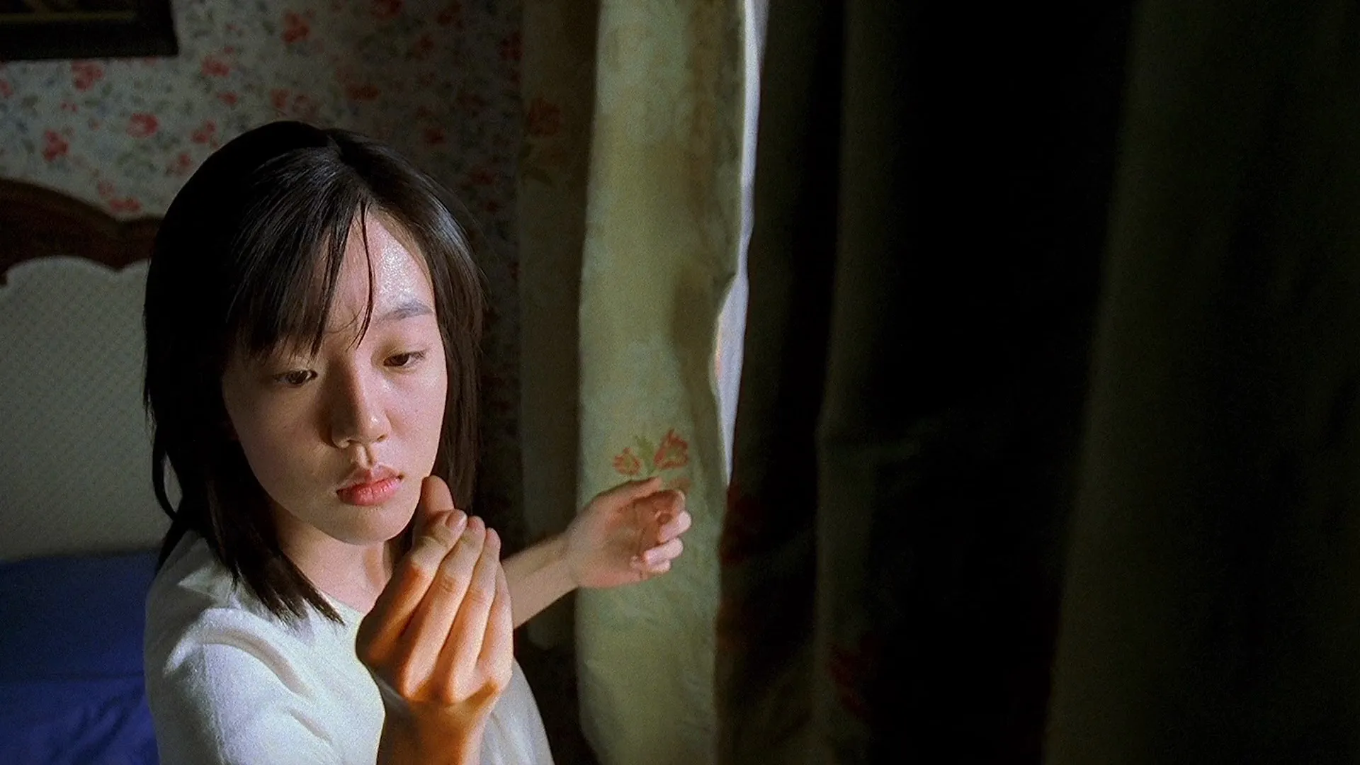 A Tale of Two Sisters 2003 Hindi Dual Audio WEB-DL 720p – 480p – 1080p