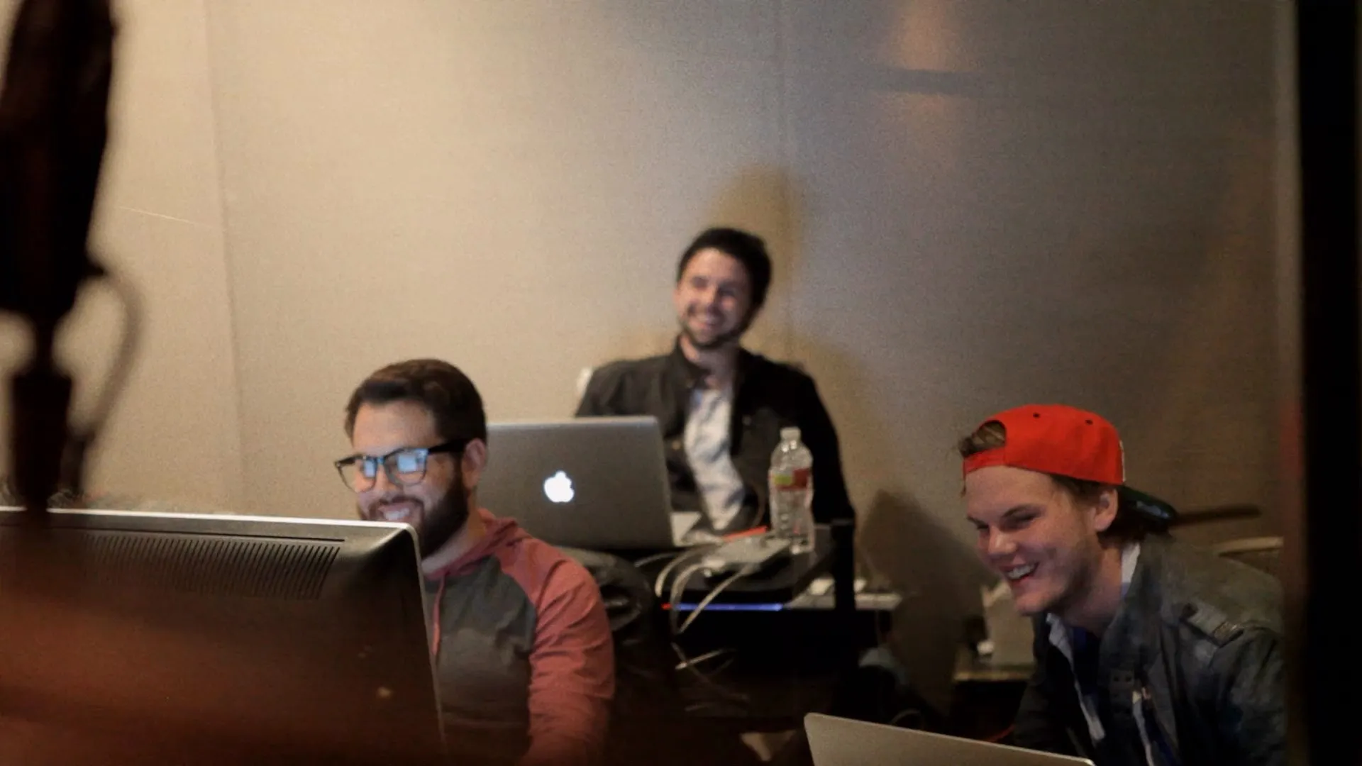 Avicii – I’m Tim 2024 Hindi Dual Audio WEB-DL 1080p – 720p – 480p