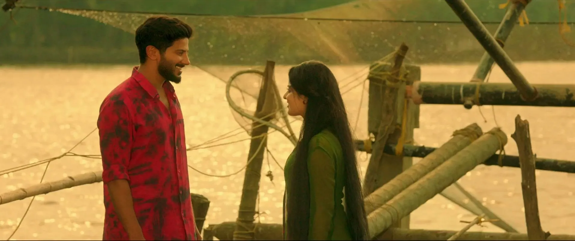 Oru Yamandan Premakadha 2019 Hindi Dual Audio WEB-DL 720p – 480p – 1080p