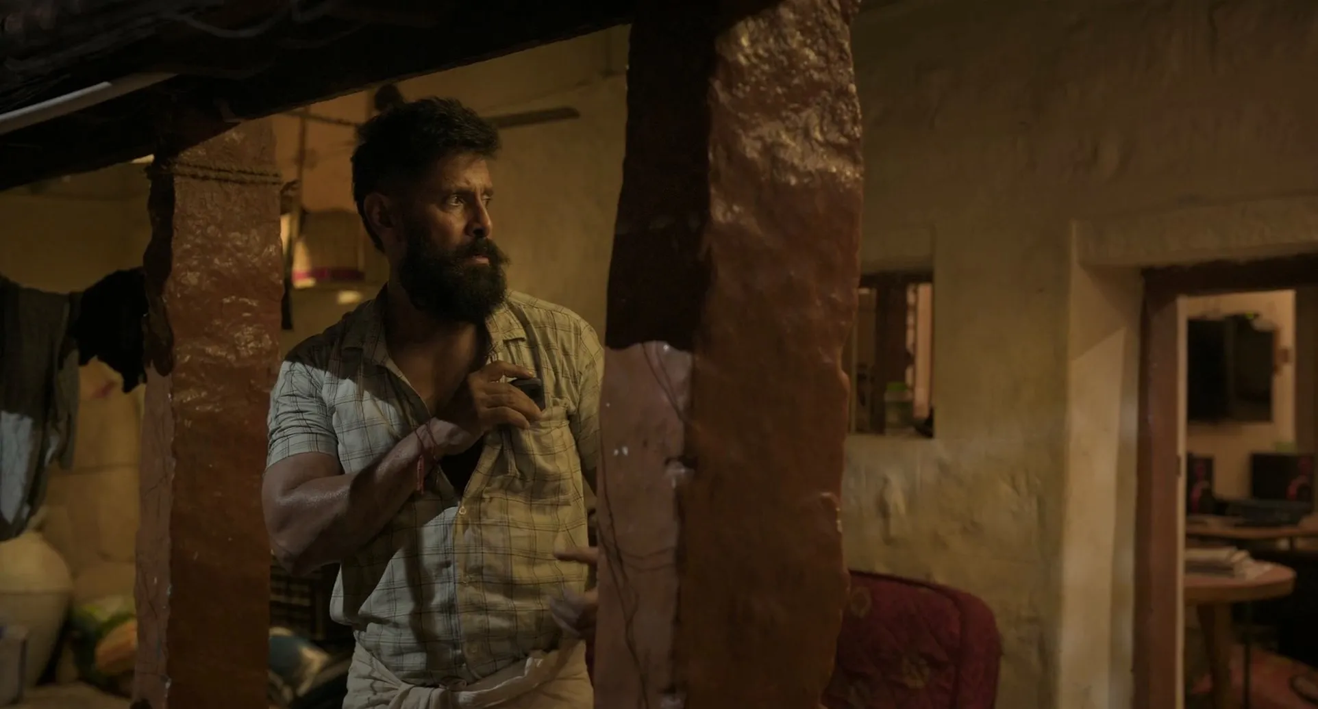 Veera Dheera Sooran: Part 2 2025 Hindi Dual Audio WEB-DL 720p – 480p – 1080p