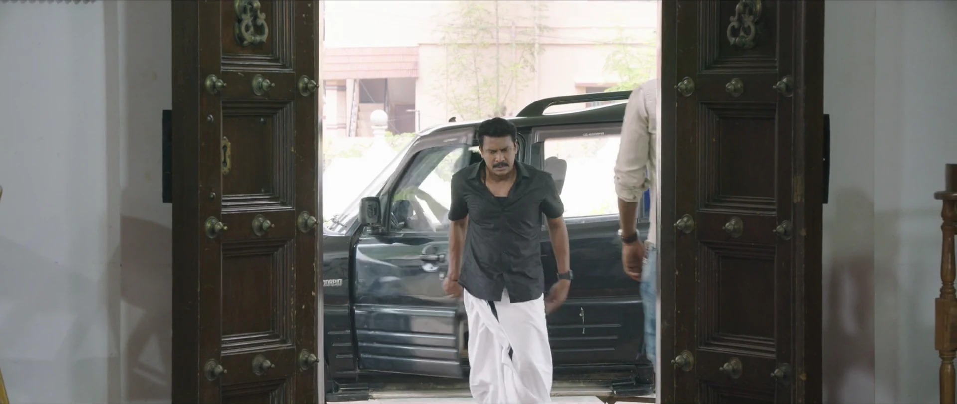 Walter 2020 Hindi Audio WEB-DL 720p – 480p – 1080p